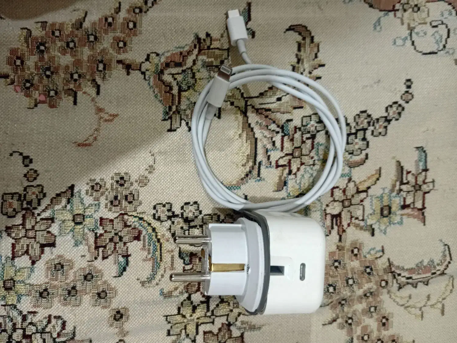 شارژر  آیفون|لوازم جانبی موبایل و تبلت|قم, شهر قائم|دیوار