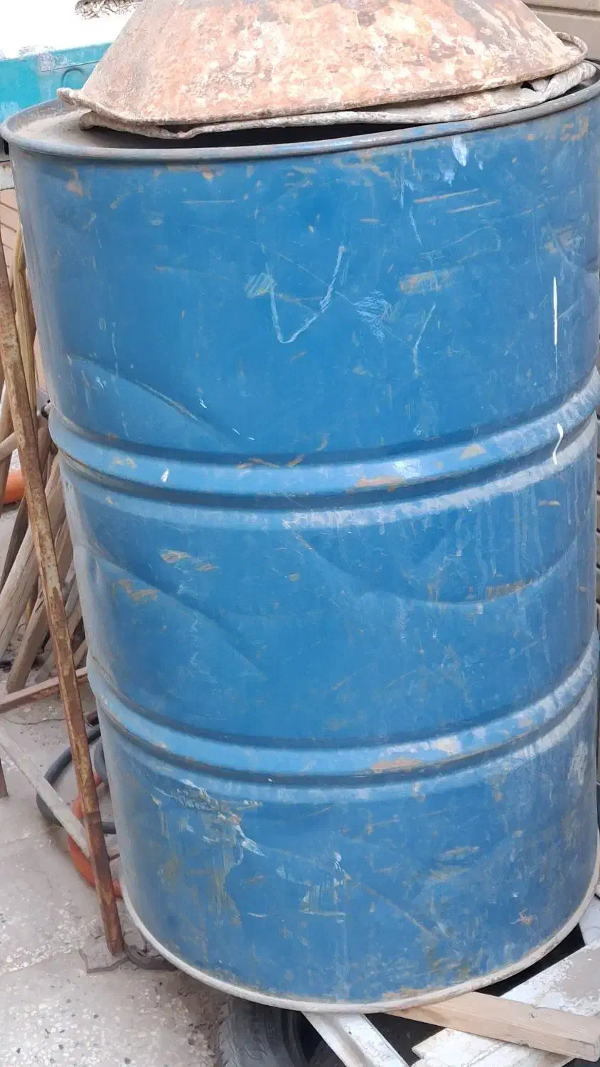 بشکه نفت ۲۲۰ لیتری شیر دار|مصالح و تجهیزات ساختمان|زابل, |دیوار