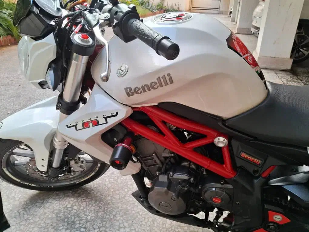 بنلی ۳۰۰در حد صفر|موتورسیکلت|رشت, خمیران زاهدان|دیوار