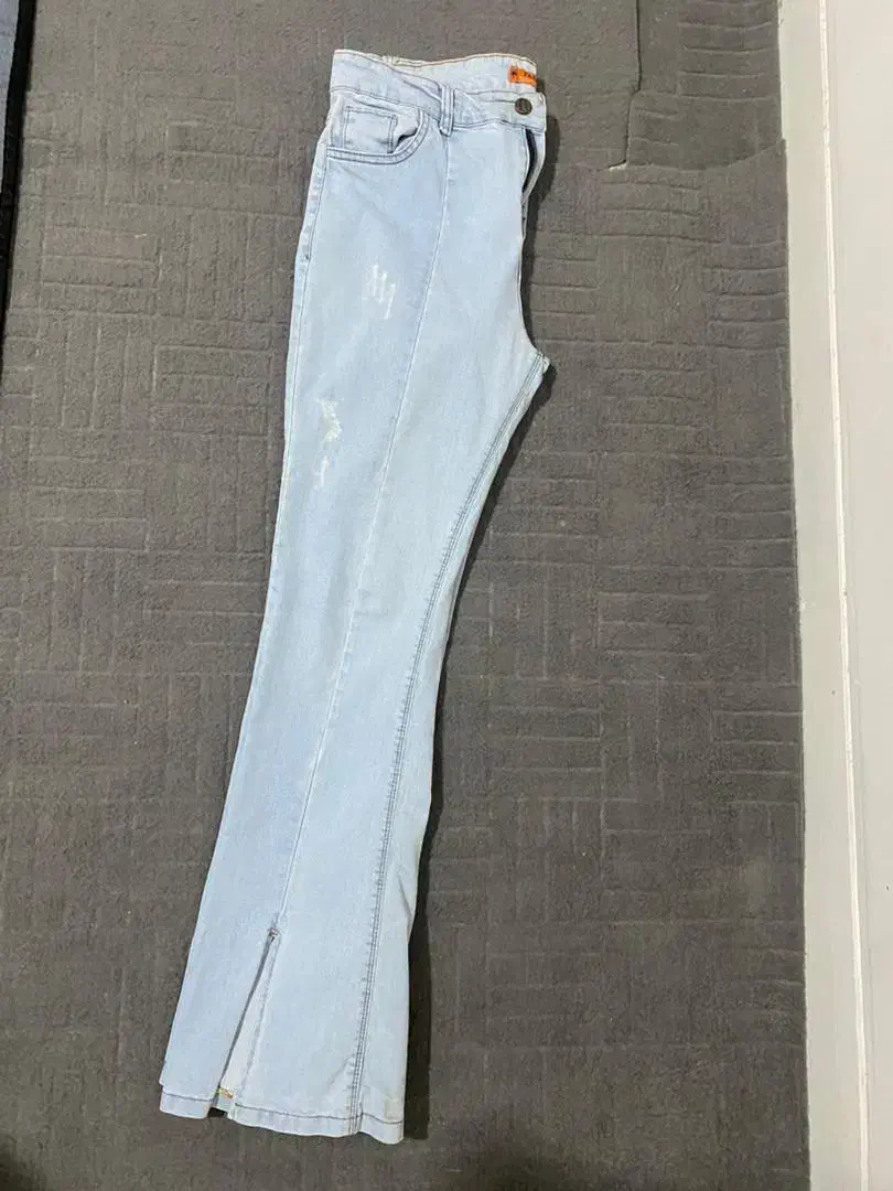 تعدادی لباس مانتو شومیز پافر کاپشن|لباس|شازند, |دیوار