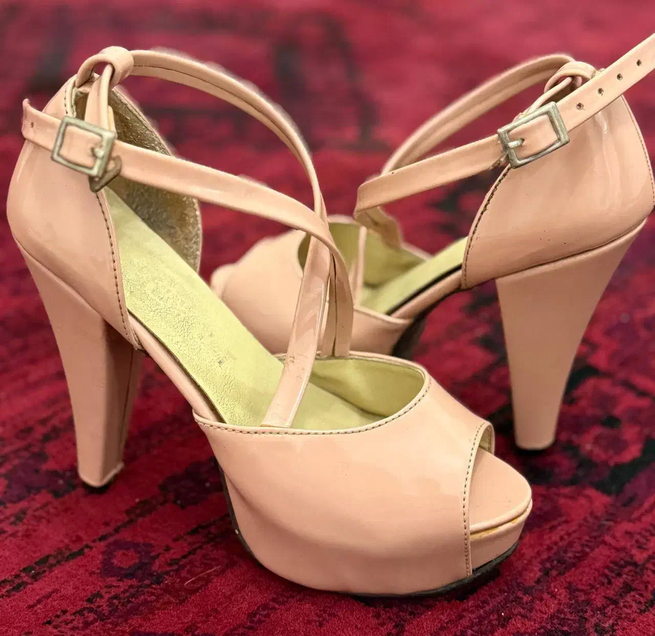 کفش کاملا تمیز و نو پاشنه ۱۴ سانت سایز ۳۷|کیف، کفش، کمربند|لاهیجان, کوی خزر|دیوار