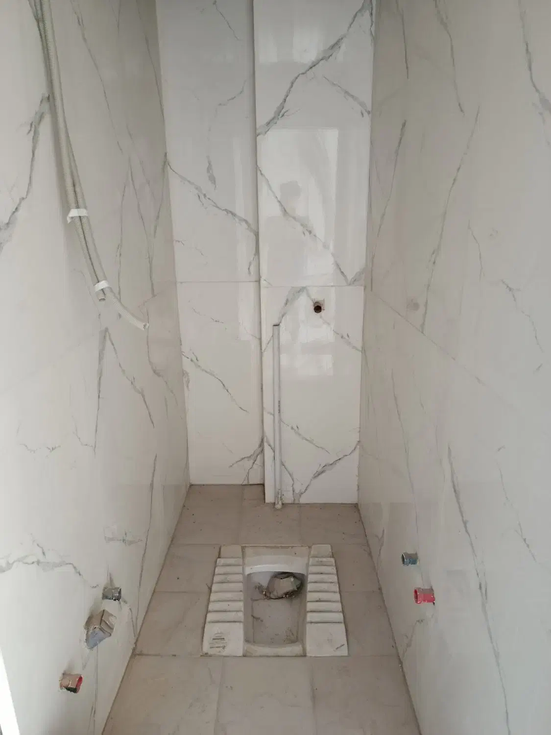 کاشی کاری و سنگ کاری|خدمات پیشه و مهارت|قروه, |دیوار