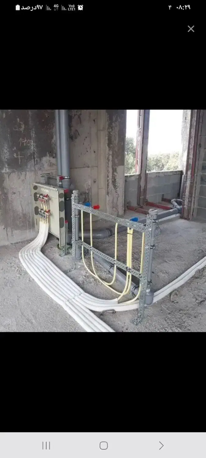 به تعدادی استادکار ماهر پوشفیت گالوانیزه و5لایه|استخدام معماری، عمران و ساختمانی|تهران, گلستان (شهرک راه آهن)|دیوار