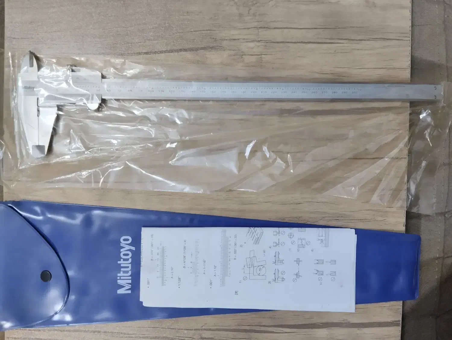 کولیس میتوتویو|ابزارآلات|مشهد, هفت تیر (آب و برق)|دیوار