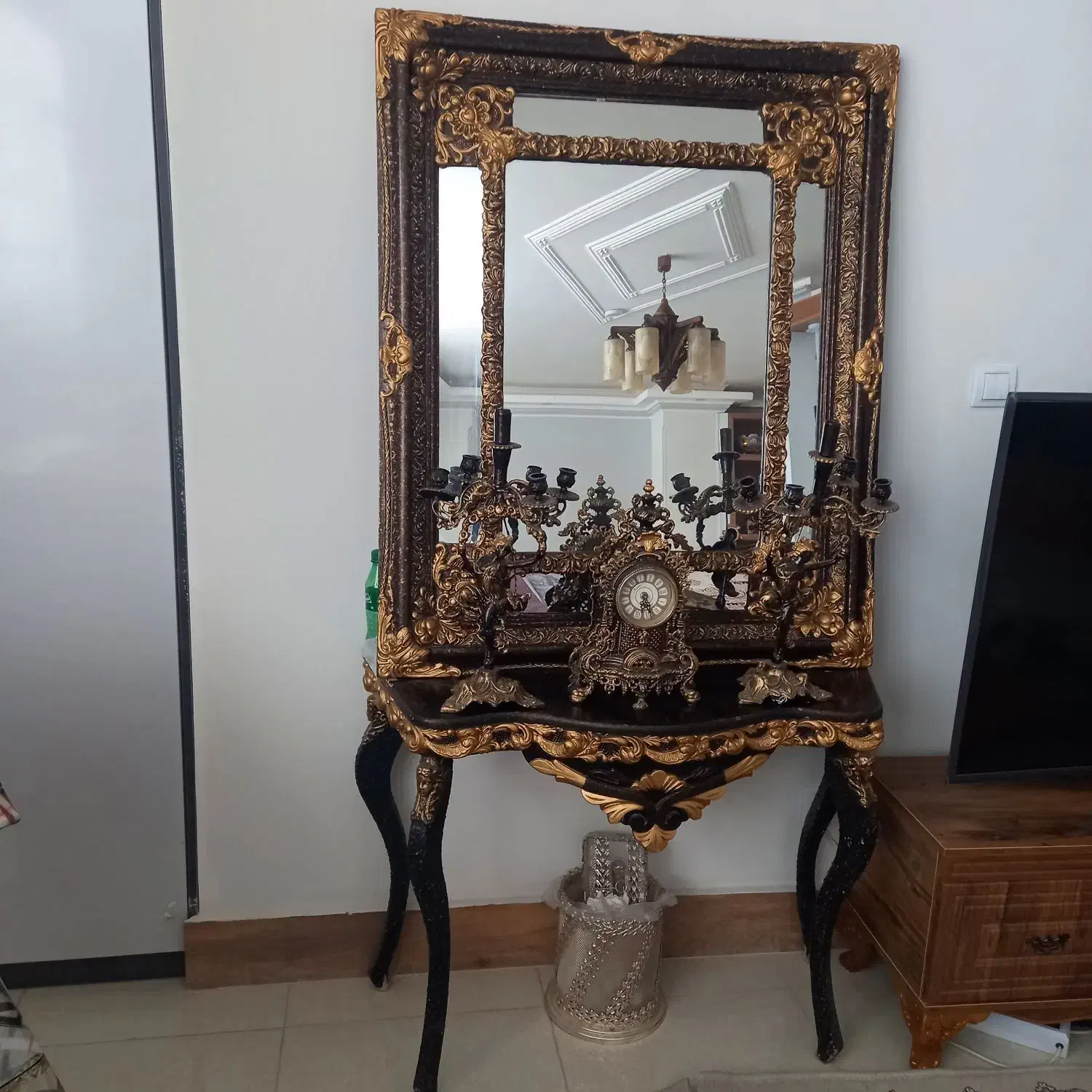 آیینه شمعدان|بوفه، ویترین، کنسول|سمنان, |دیوار