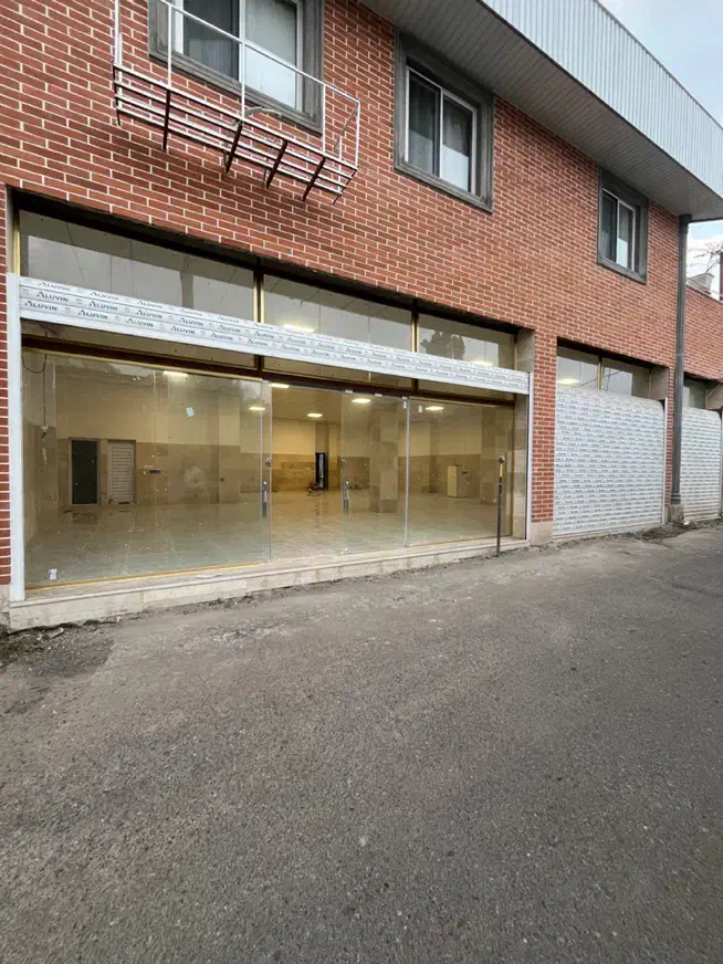 ۴۰۰متر فروشگاه/انبار/سوله|اجارهٔ مغازه و غرفه|رشت, سعدی (تختی)|دیوار