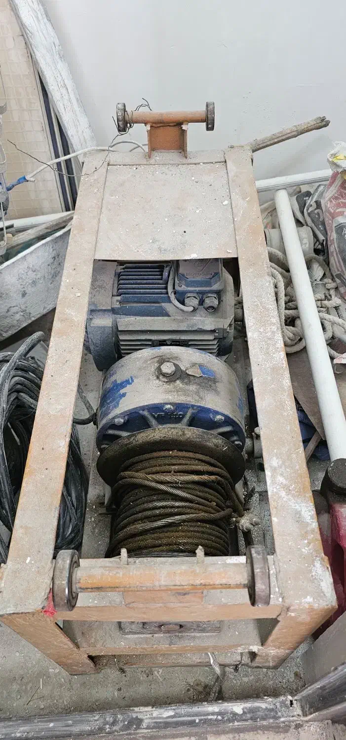 یک عدد بالابر۳فاز و تابلو کنترلر و تابلوکنتور۳فار|مصالح و تجهیزات ساختمان|تهران, سجاد|دیوار