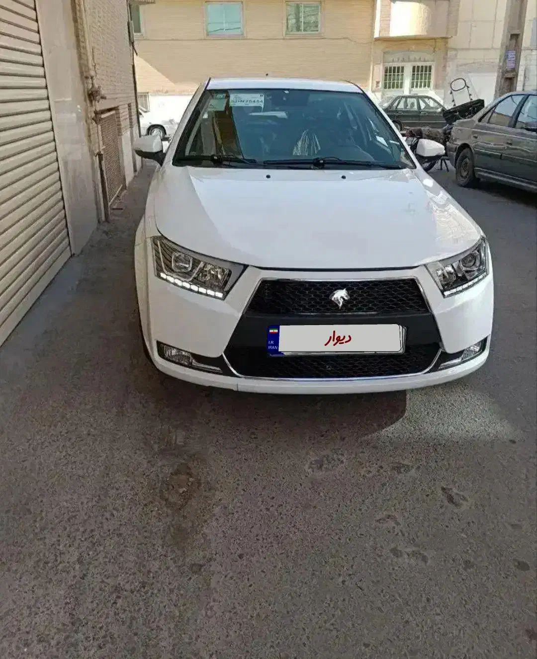 دنا پلاس دنده معاوضه با اتوماتیک|خودرو سواری و وانت|زرندیه, |دیوار