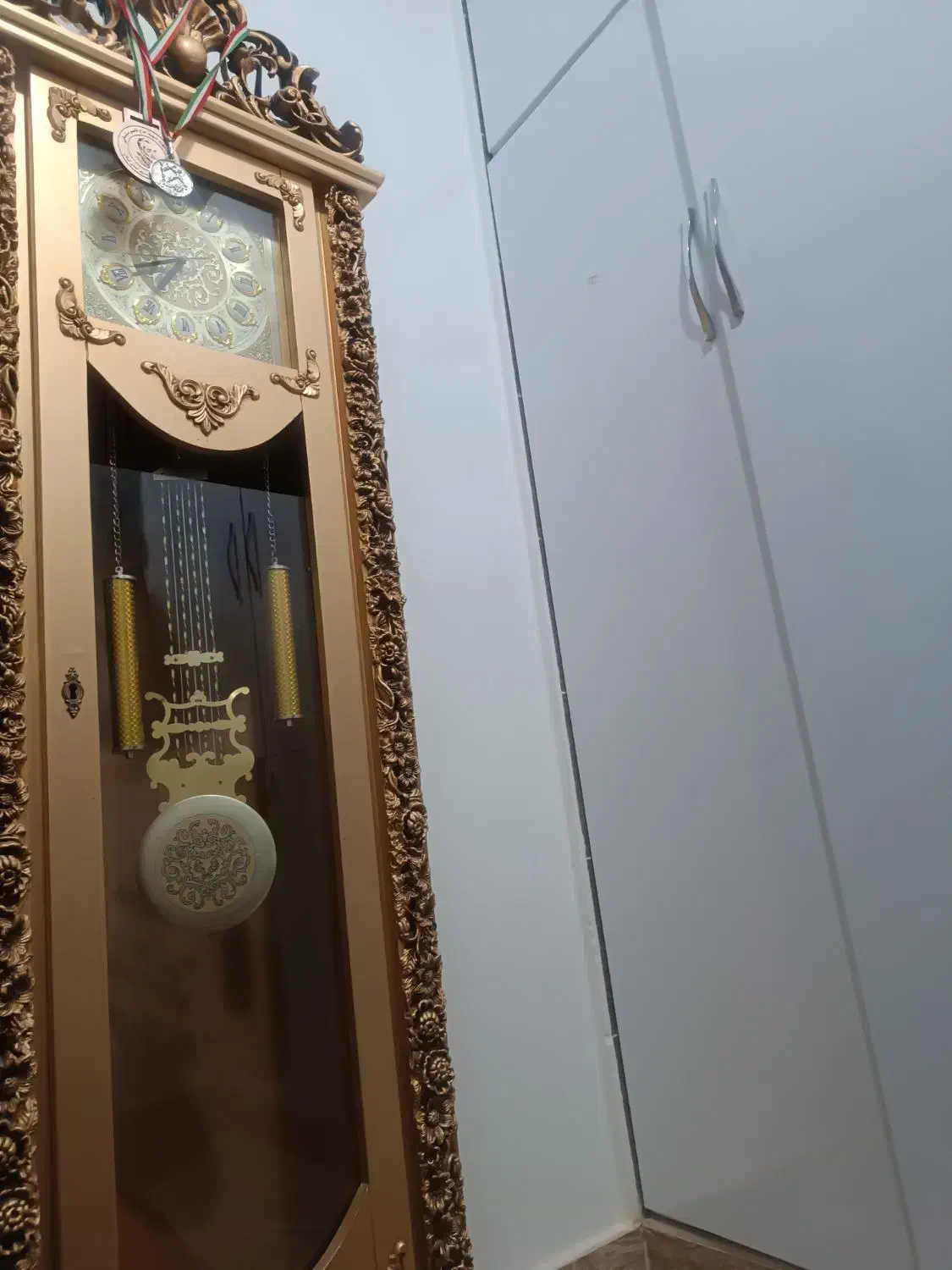 ساعت ایستاده در حد نو|ساعت دیواری و تزئینی|جیرفت, |دیوار