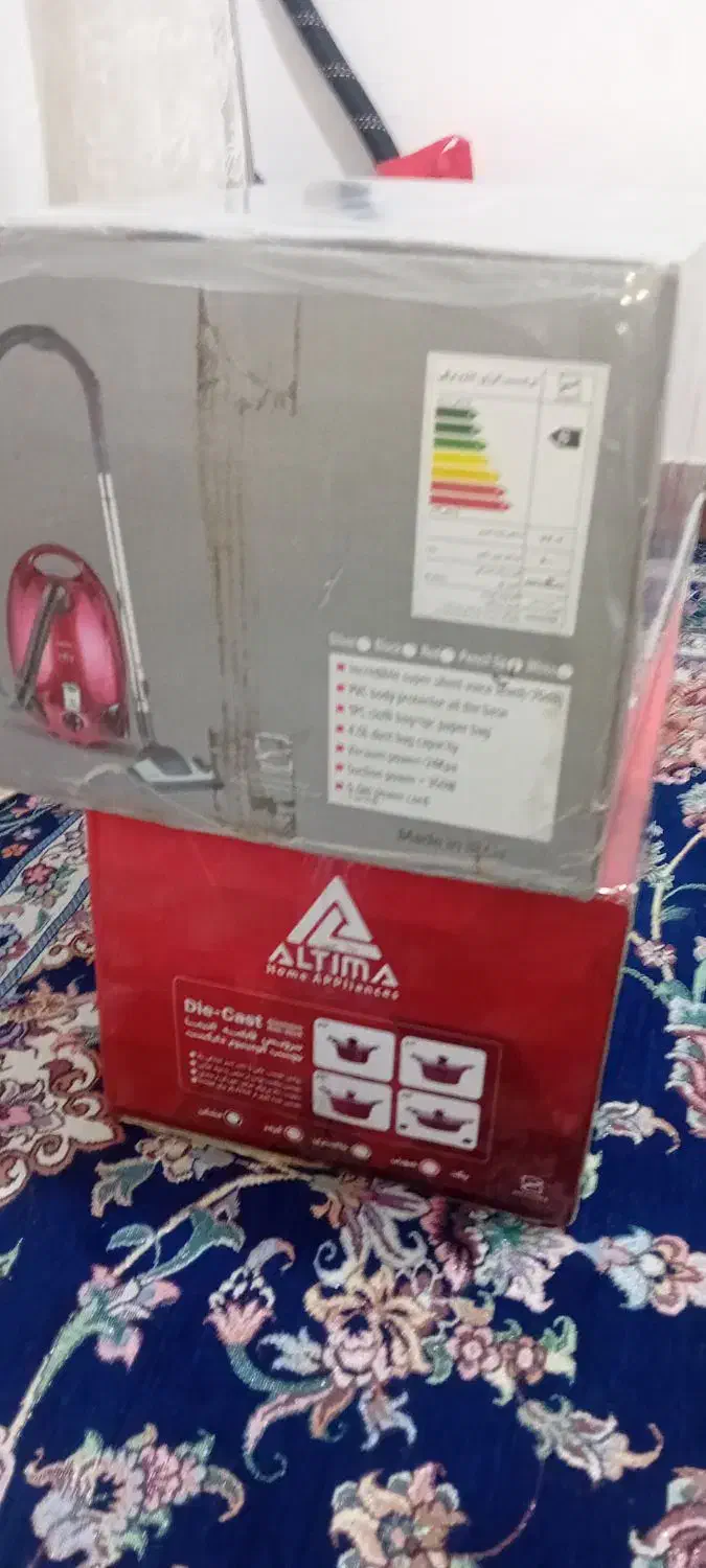 جارو برقی و سرویس قابلمه هشت پارچه|یخچال و فریزر|فراغی, |دیوار