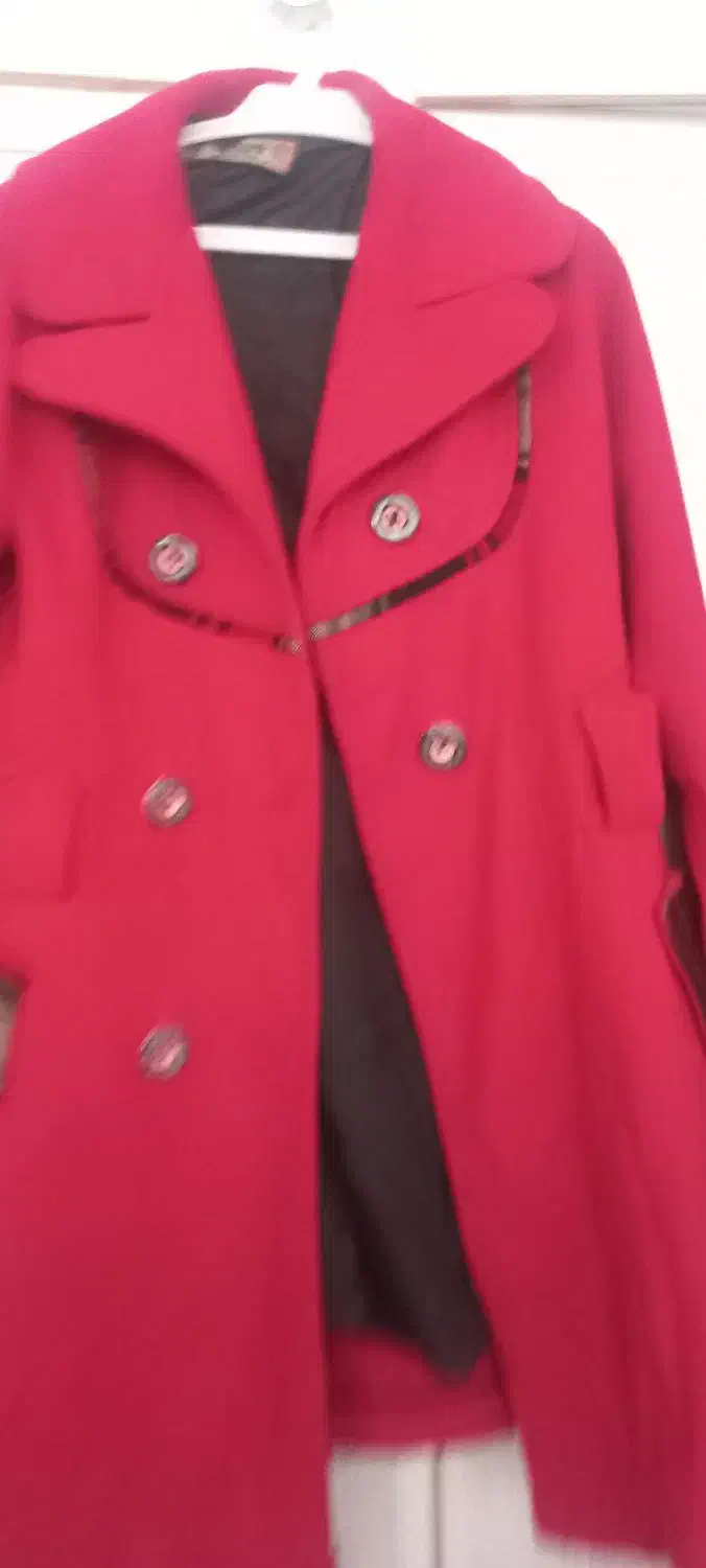 لباس زمستانی|لباس|کویرات, |دیوار