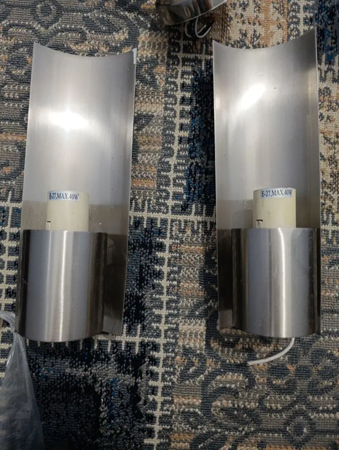 چراغ راهرو و تزئینی|ریسه و چراغ تزئینی|سبزوار, شهدا|دیوار