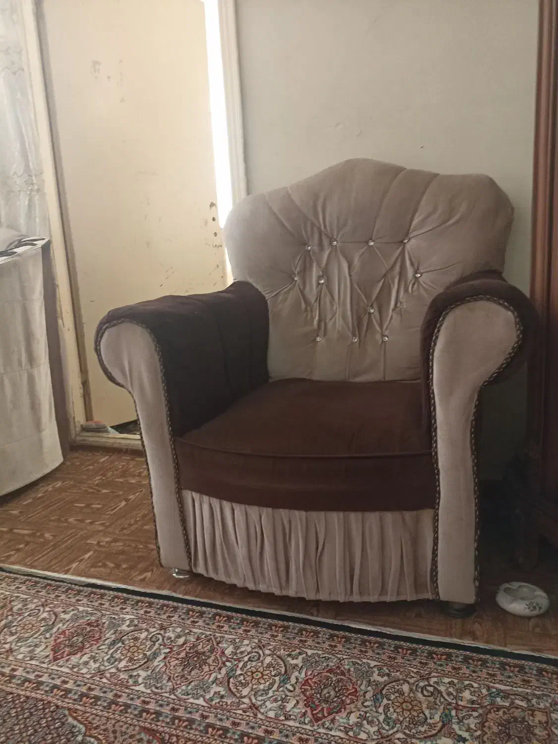 مبل هشت نفره|مبلمان خانگی و میز عسلی|خوی, |دیوار