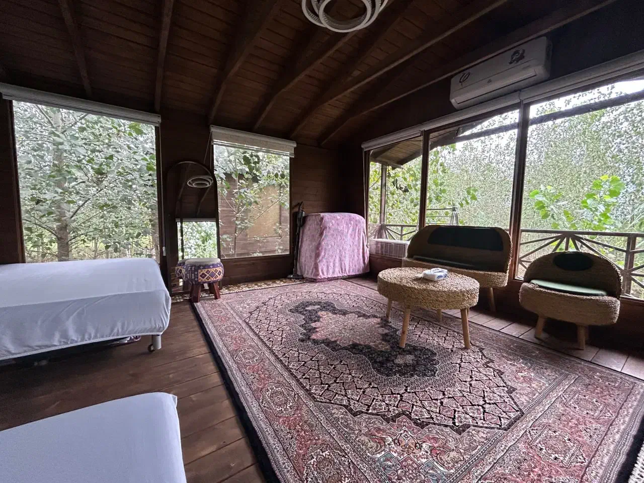 ویلا چوبی در یک پروژه انحصاری|فروش خانه و ویلا|ابریشم, |دیوار