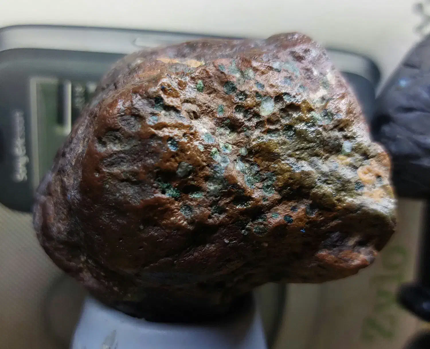 شهاب سنگ بعضی از سنگ ها آهن ربا هم هستن|کلکسیون اشیاء عتیقه|فردیس, سرحدی|دیوار