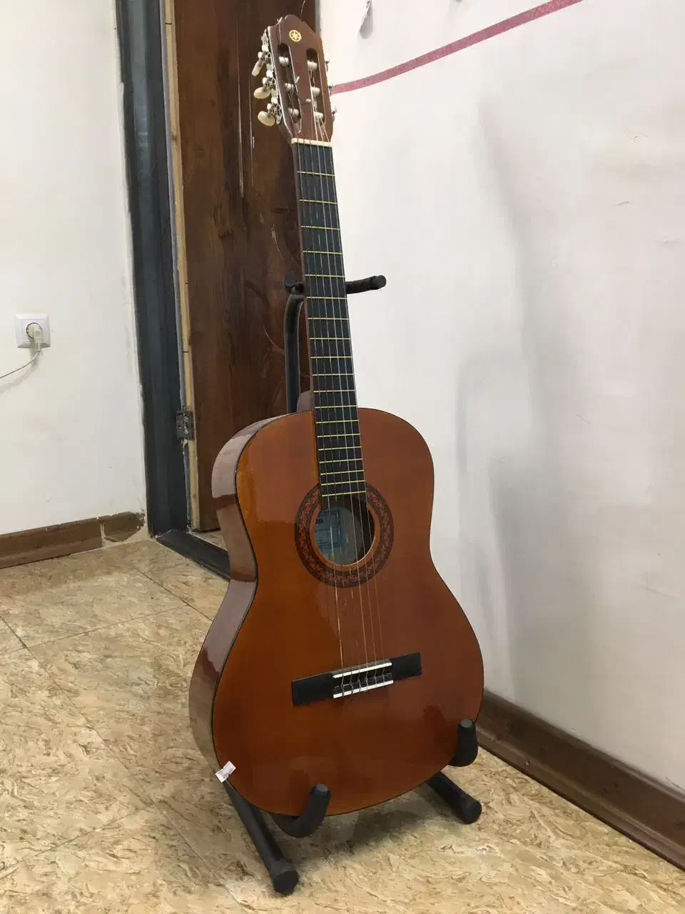 گیتار|گیتار، بیس، امپلیفایر|کرج, برغان|دیوار