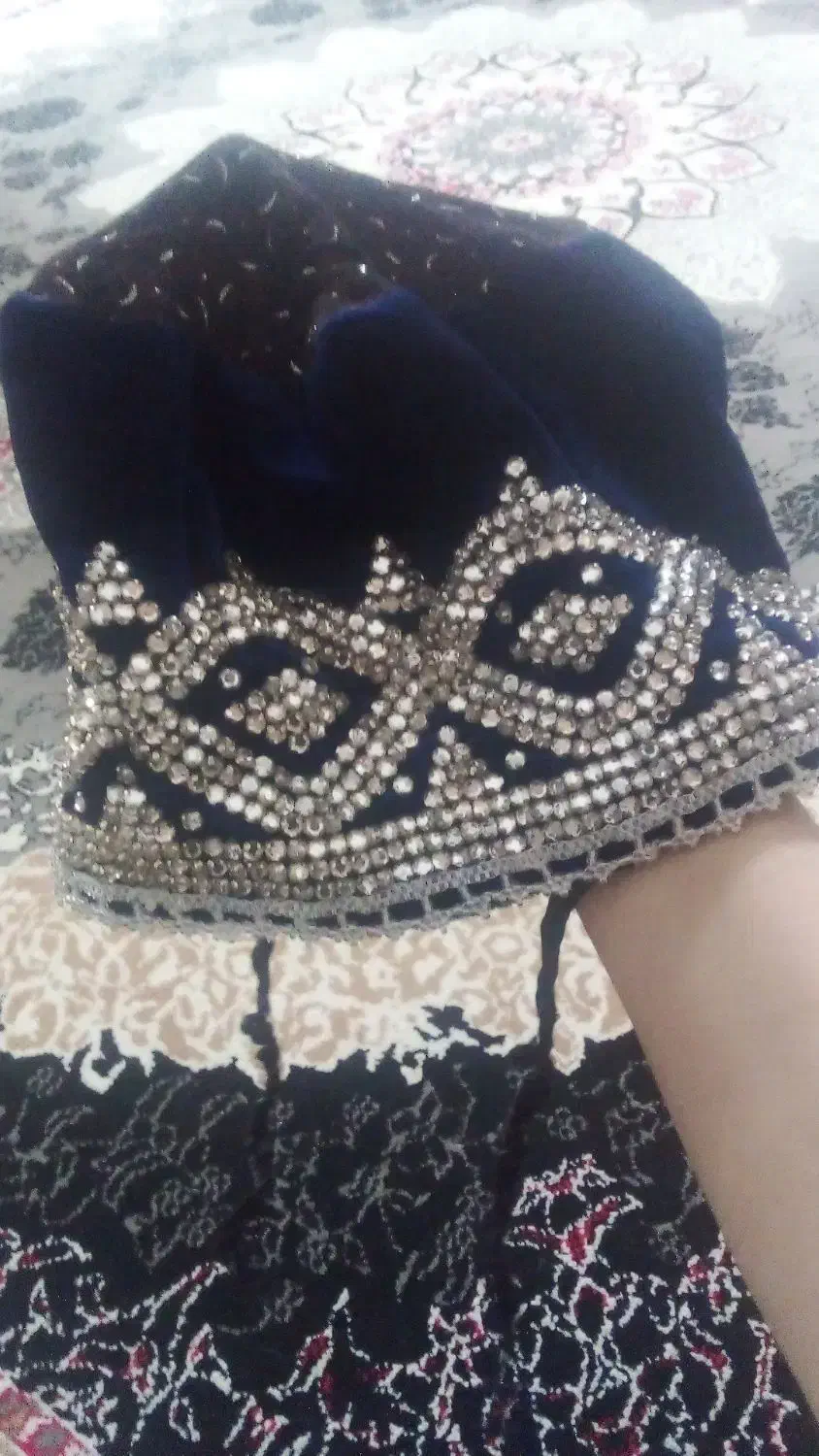 لچک قدیمی زیبا|لباس|خمینی‌شهر, |دیوار