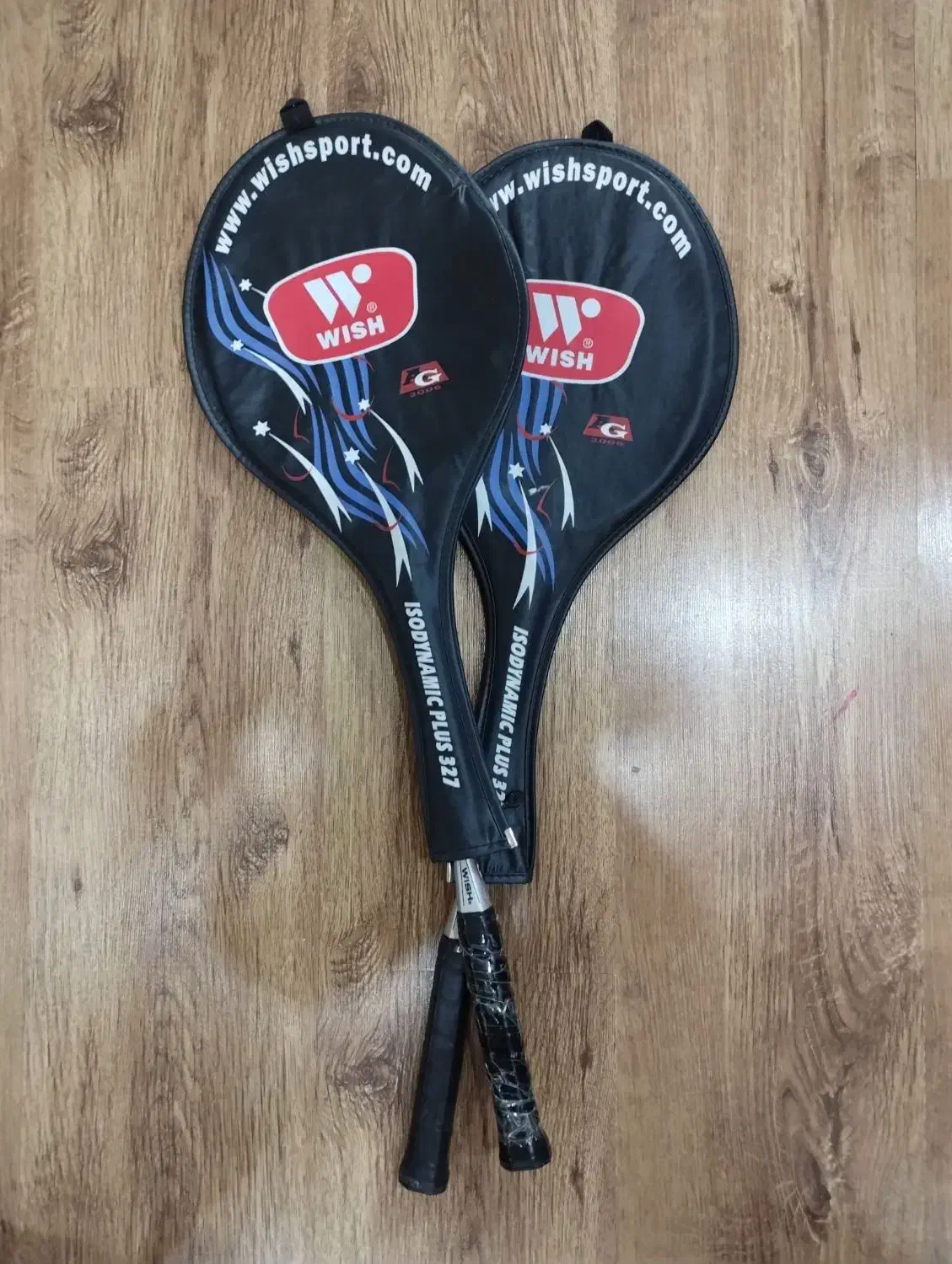 راکت تنیس برند ویش|ورزشهای توپی|مشهد, هفت تیر (آب و برق)|دیوار