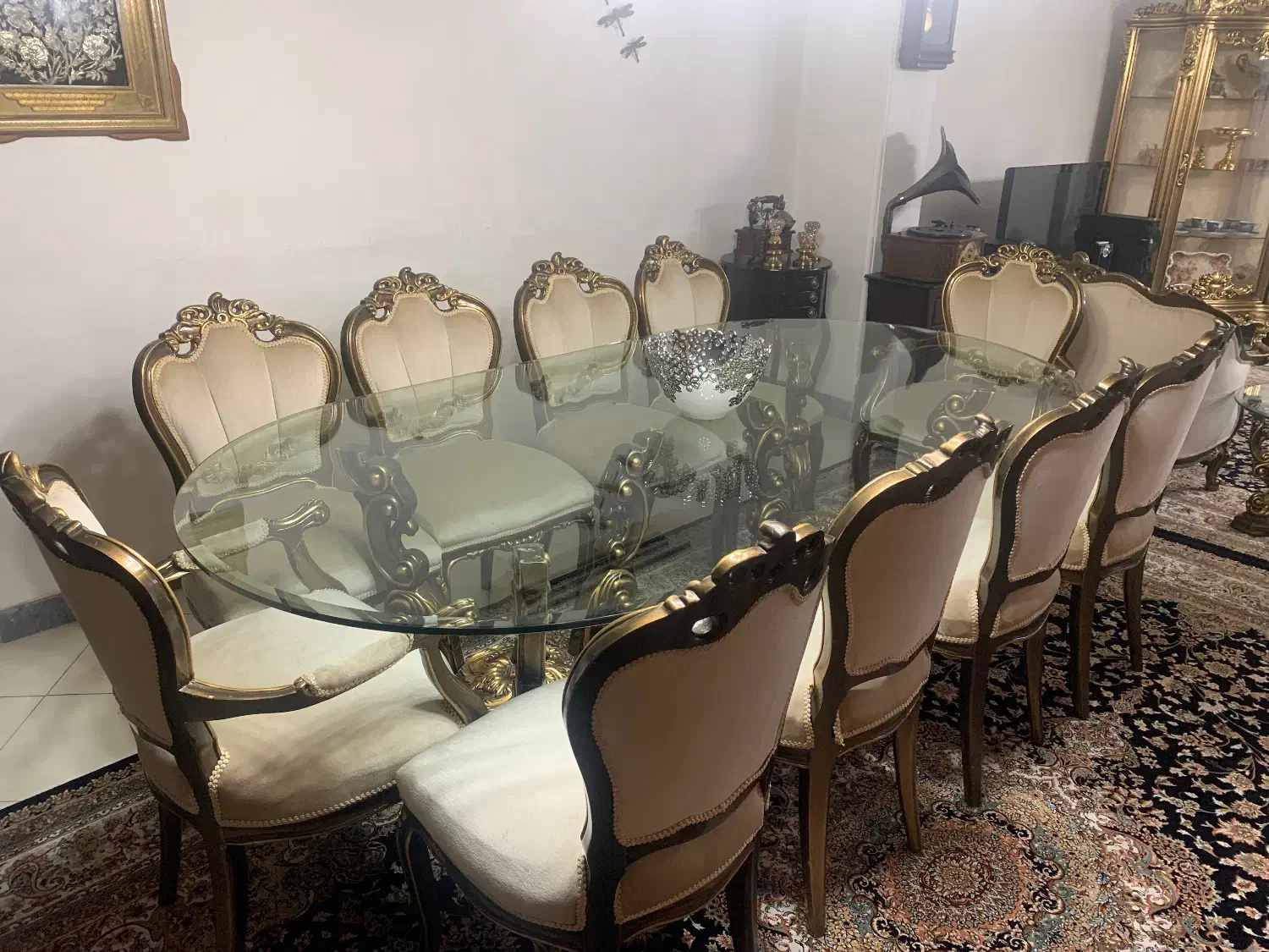 مبل ونهار خوری|مبلمان خانگی و میز عسلی|رشت, ساغری سازان|دیوار