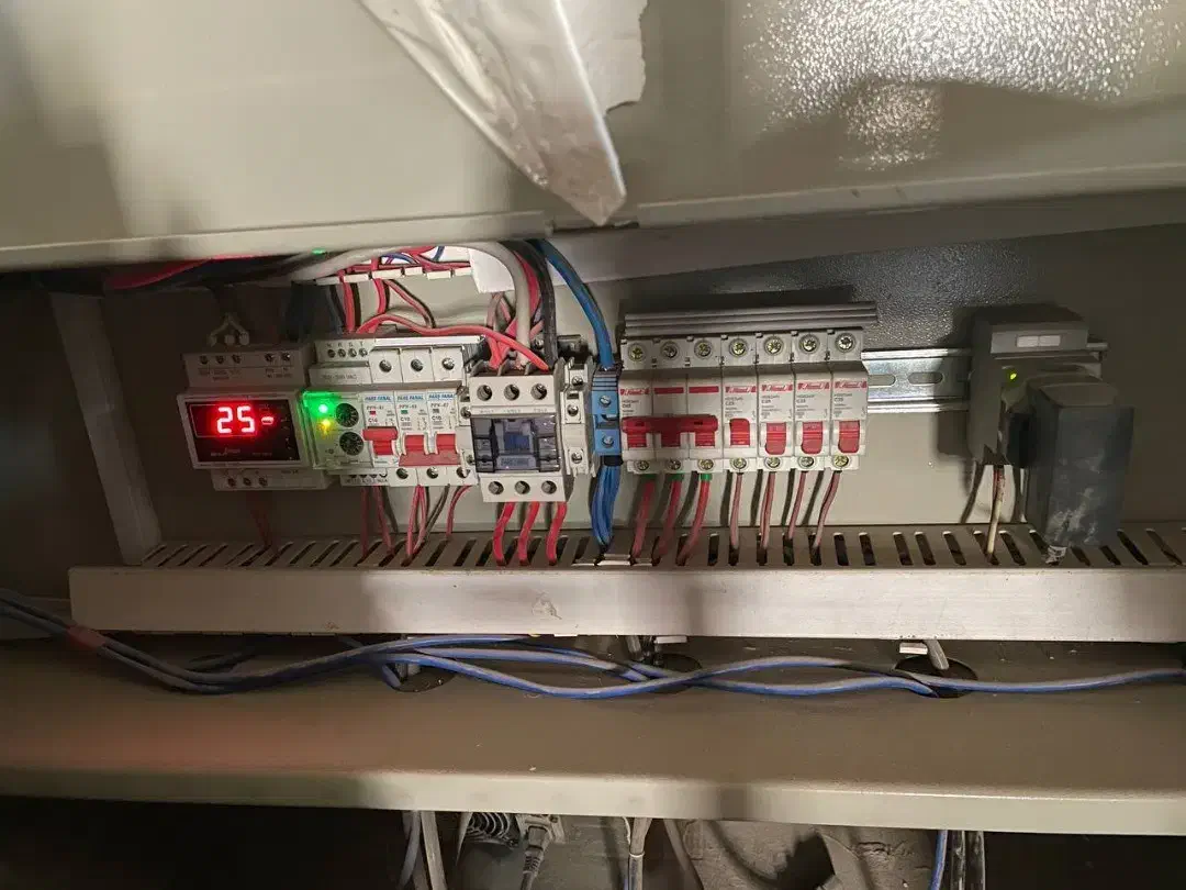 سایلنت باکس و کولینگ باکس دستگاه ماینر 4 ظرفیتی|قطعات و لوازم جانبی رایانه|اصفهان, خلجا|دیوار