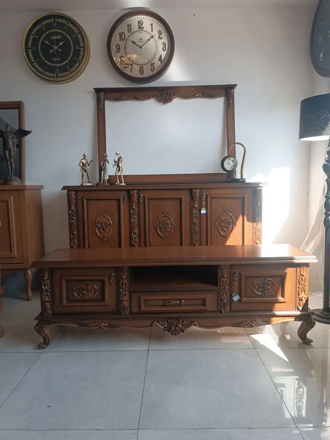 کنسول کلاسیک منبت کاری مدل ژینا|بوفه، ویترین، کنسول|رشت, استقامت ۱|دیوار