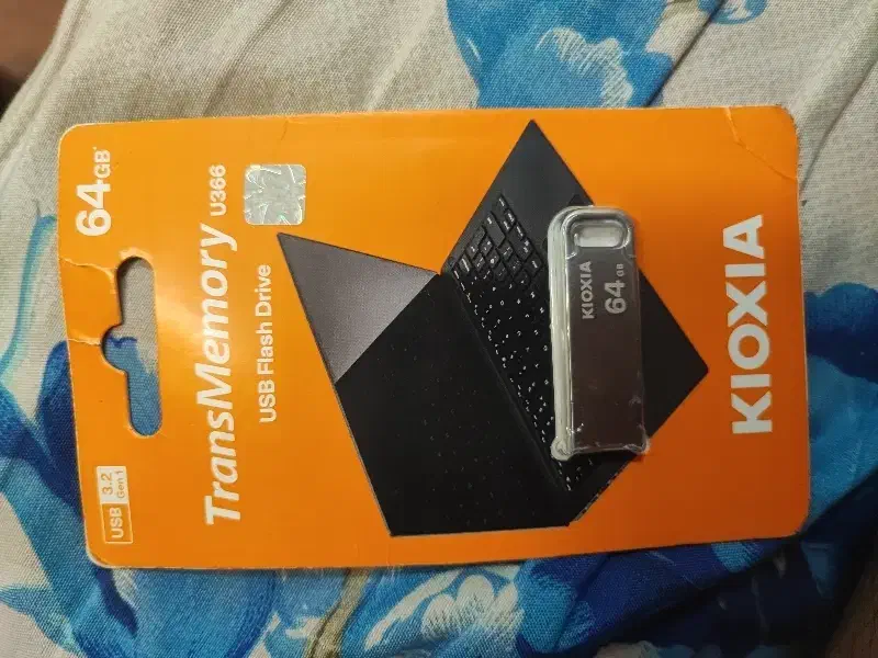 فلش ۶۴|قطعات و لوازم جانبی رایانه|سمنان, |دیوار