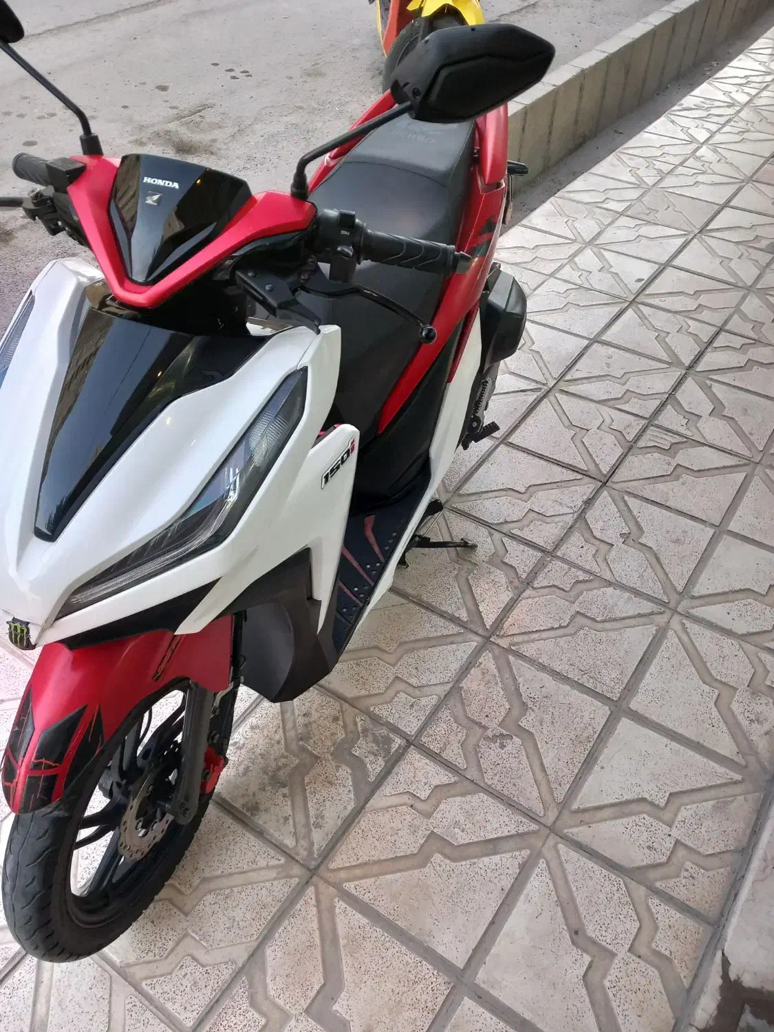 موتورسیکلت طرح کلیک مدل۱۴۰۰|موتورسیکلت|ارومیه, |دیوار