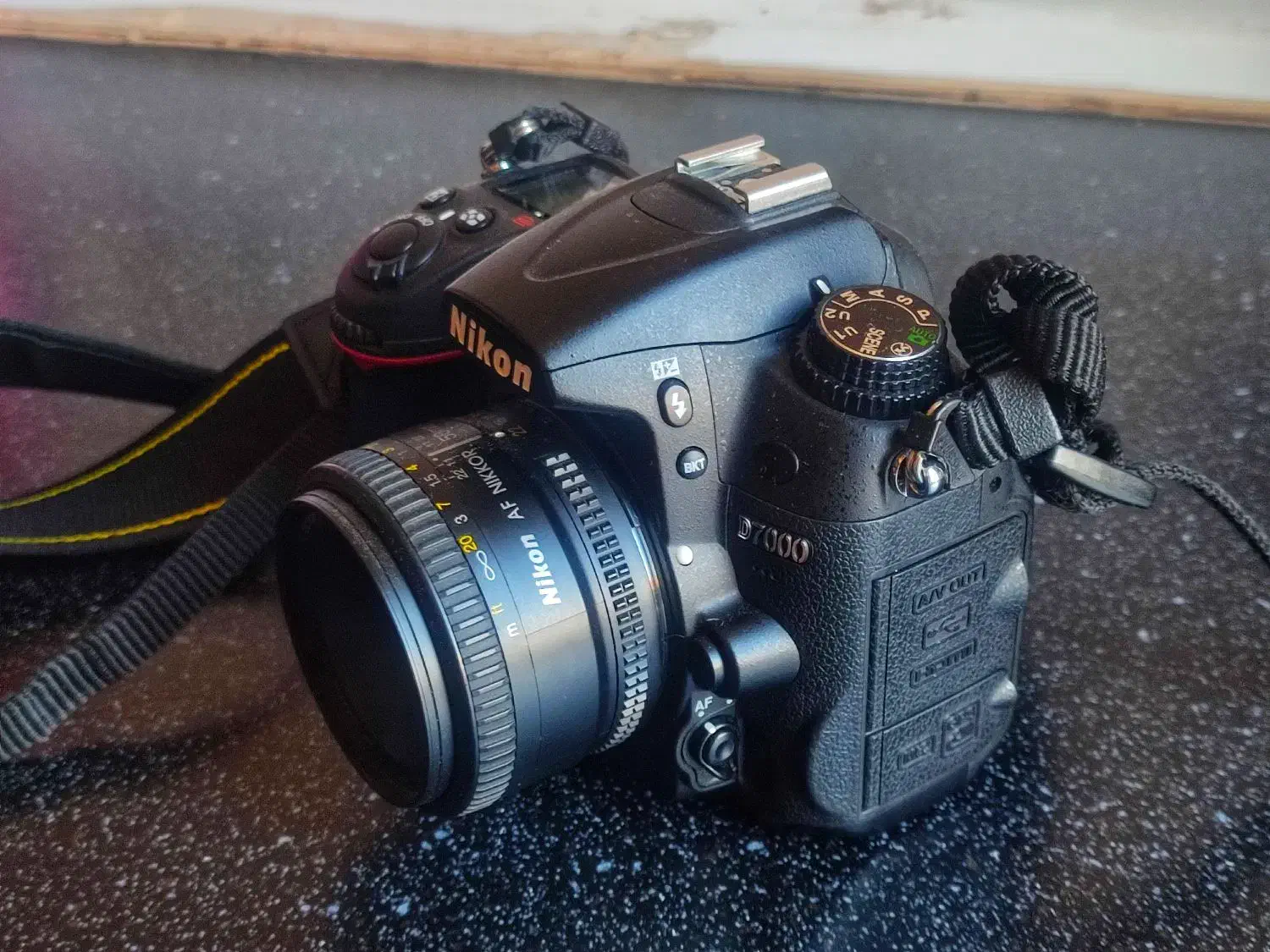 بدنه دوربین نیکون d7000|دوربین عکاسی و فیلم‌برداری|شهریار, کهنز|دیوار