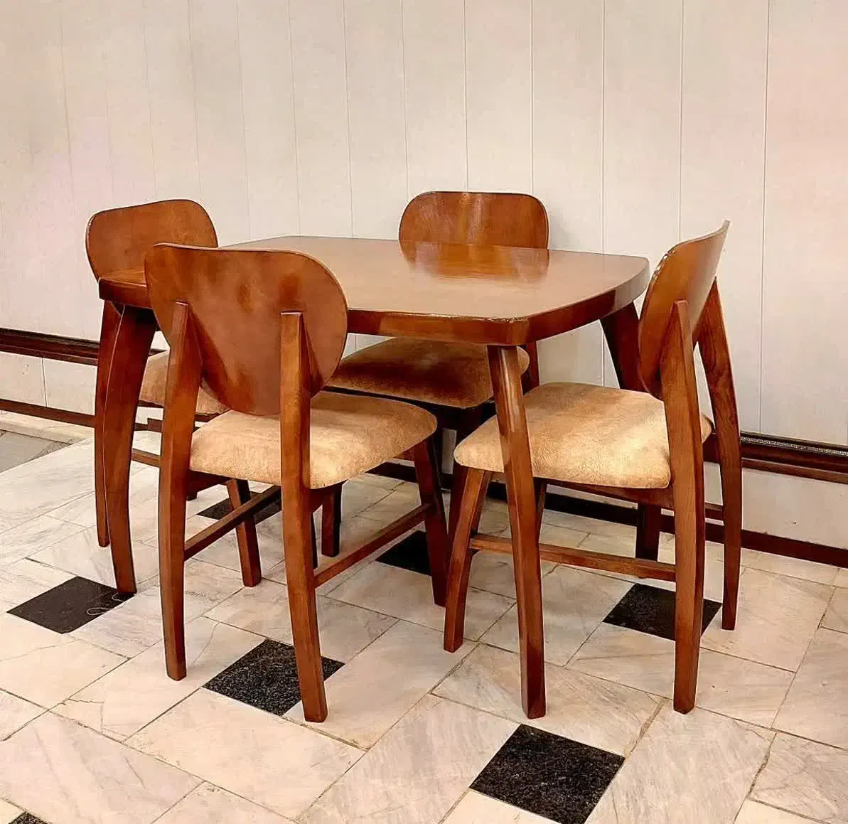 تولید انواع میزناهارخوری بابهترین متریال قیمتها|میز و صندلی غذاخوری|قم, کلهری|دیوار