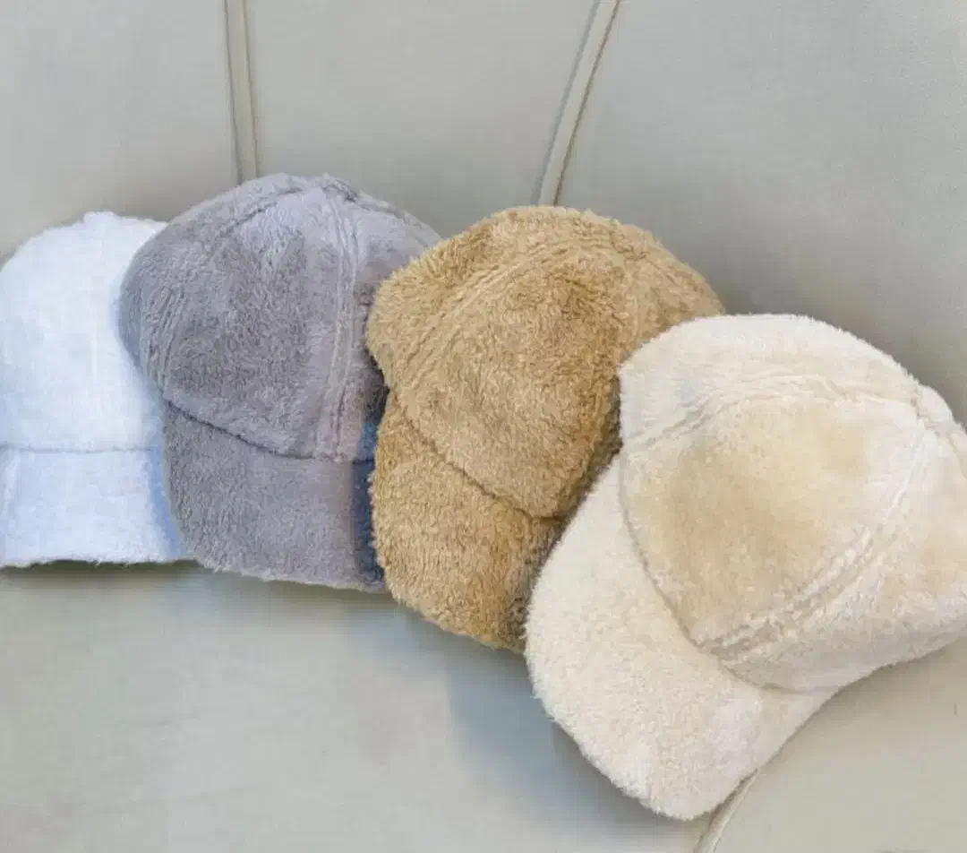 گوش گیر و کلاه تدی|لباس|ارومیه, |دیوار