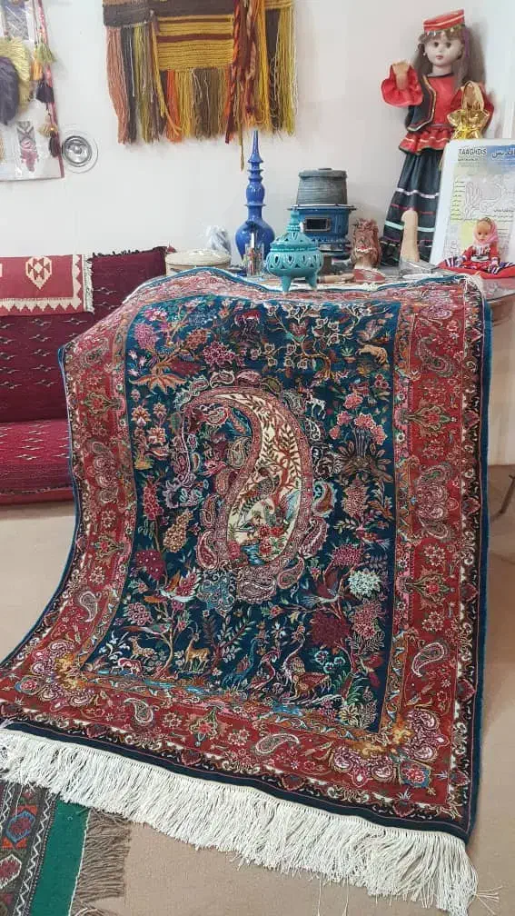 فرش تمام ابریشم زرع ونیم|فرش|گلبهار, شهر جدید گلبهار|دیوار