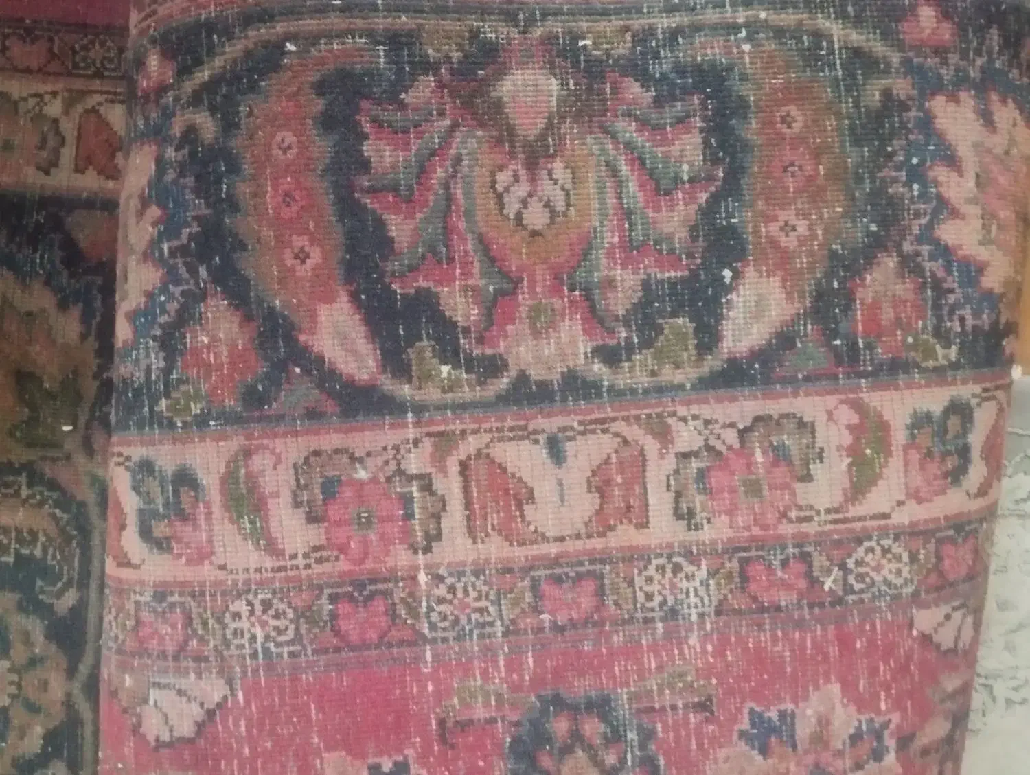 فرش دستباف قدیم کاشان|فرش|اندیشه, اندیشه فاز ۱|دیوار