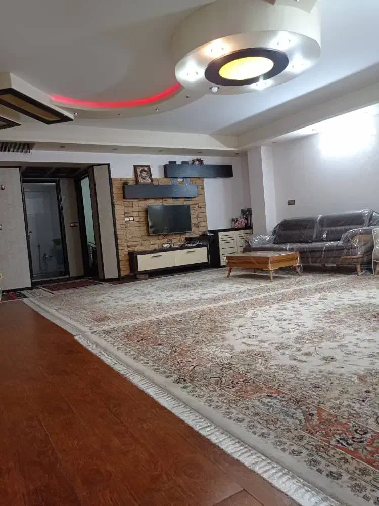 آپارتمان ۱۱۲متری/دوخواب/طبقه اول/هشت بهشت شرقی|اجارهٔ آپارتمان|اصفهان, رکن الدوله شرقی|دیوار