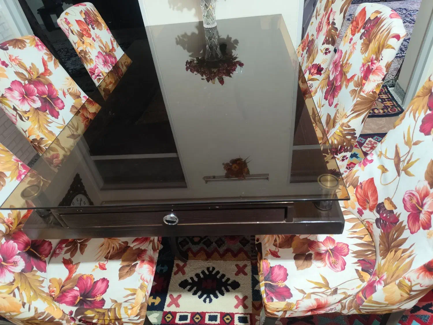 میز غذاخوری ۶نفره|میز و صندلی غذاخوری|همدان, |دیوار