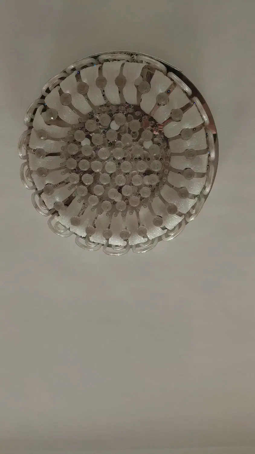 لوستر|لوستر و چراغ آویز|ری, جوانمرد قصاب|دیوار