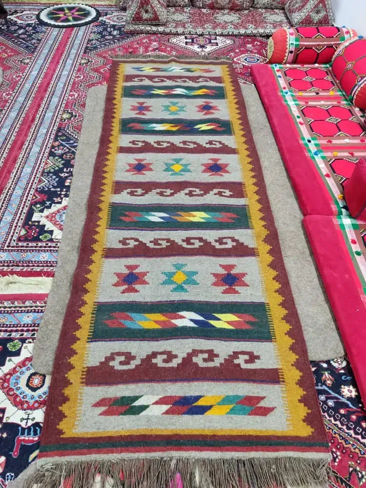 گلیم ۱در۳متر مناسب راهرو|گلیم، جاجیم، گبه|یاسوج, |دیوار