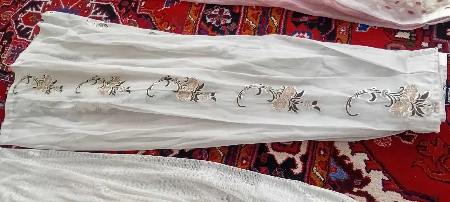 پرده|پرده، رانر، رومیزی|اهر, |دیوار