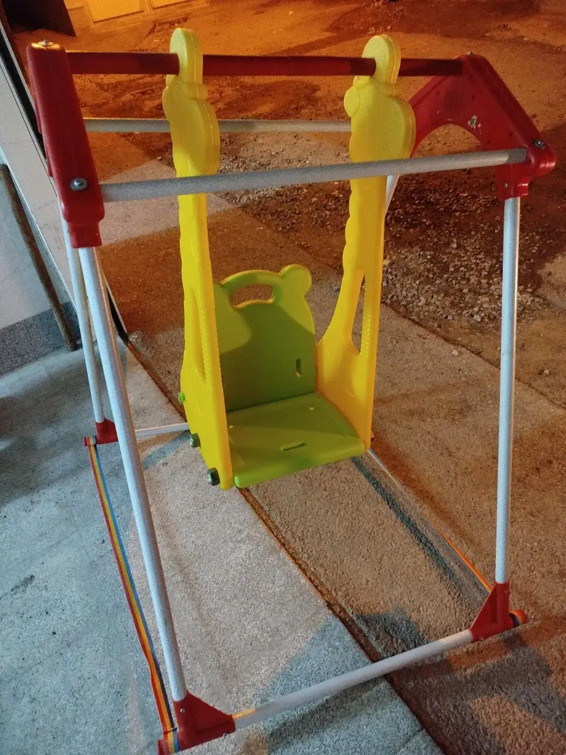 تاب|اسباب‌‌بازی|مراغه, |دیوار