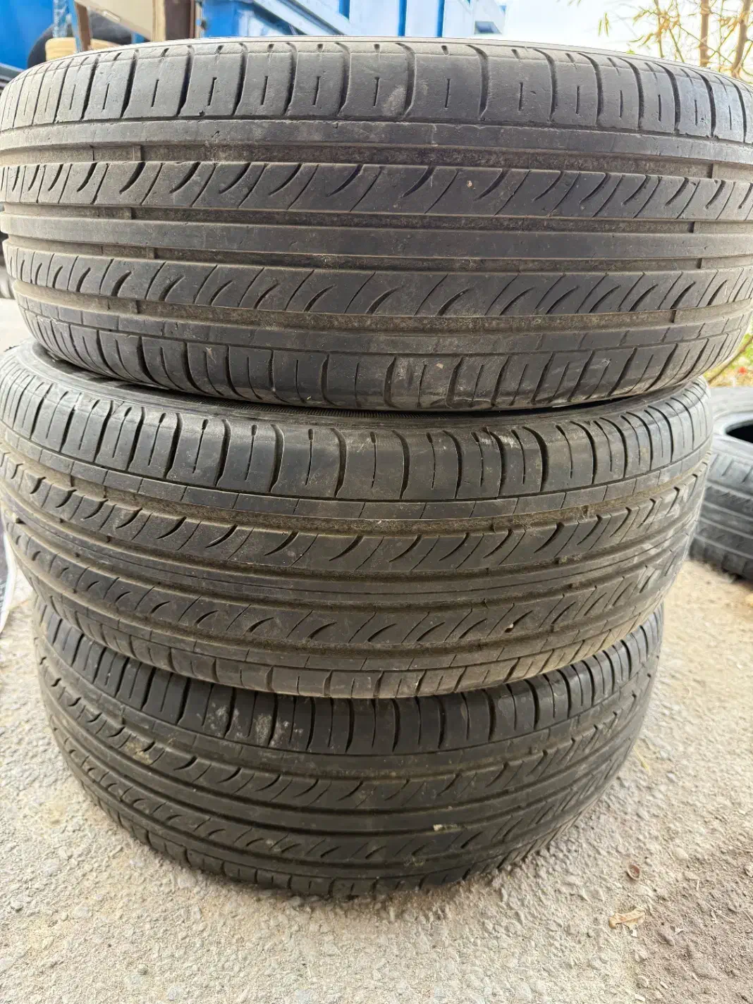 لاستیک لیفان|قطعات یدکی و لوازم جانبی|مراغه, |دیوار