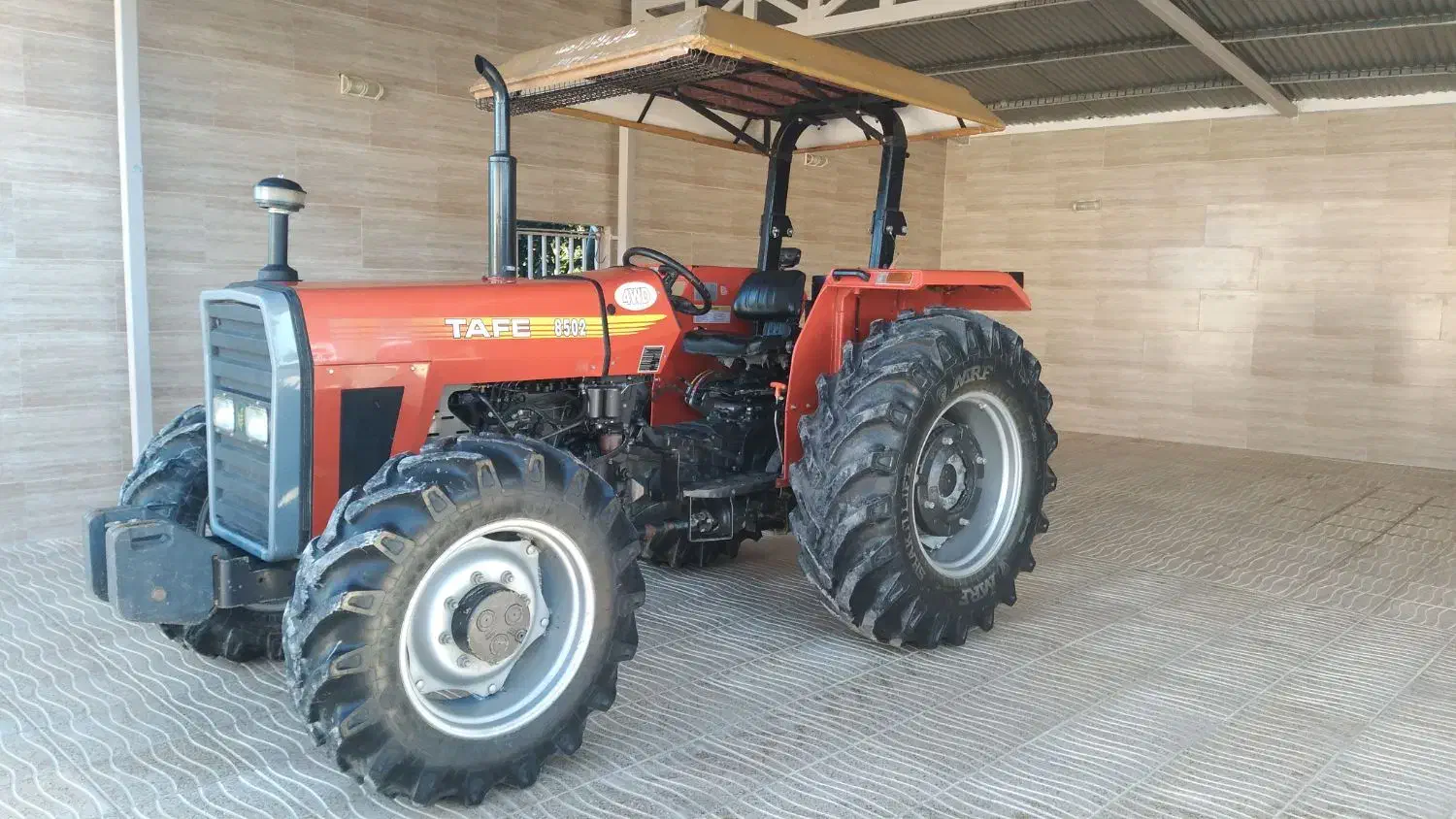 تراکتور تافه مدل ۲۰۱۵|خودرو سنگین|کردکوی, |دیوار