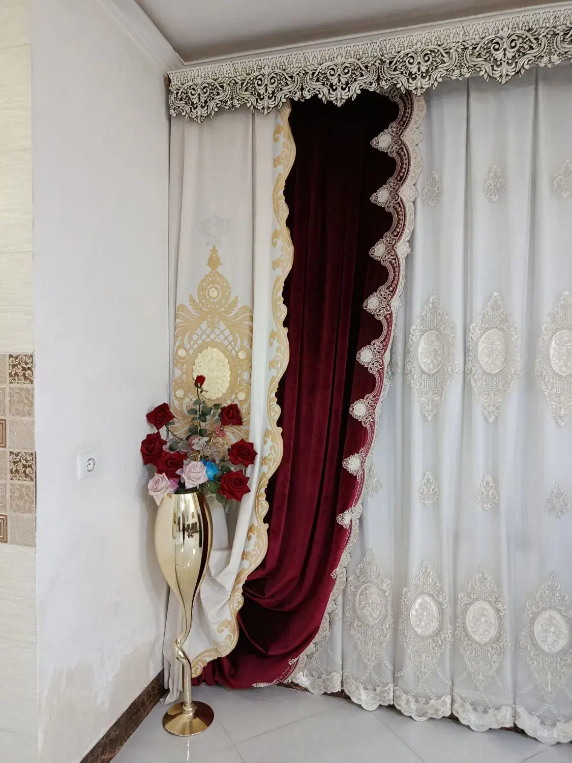 کاملا سالم|پرده، رانر، رومیزی|قدس, شهرقدس|دیوار