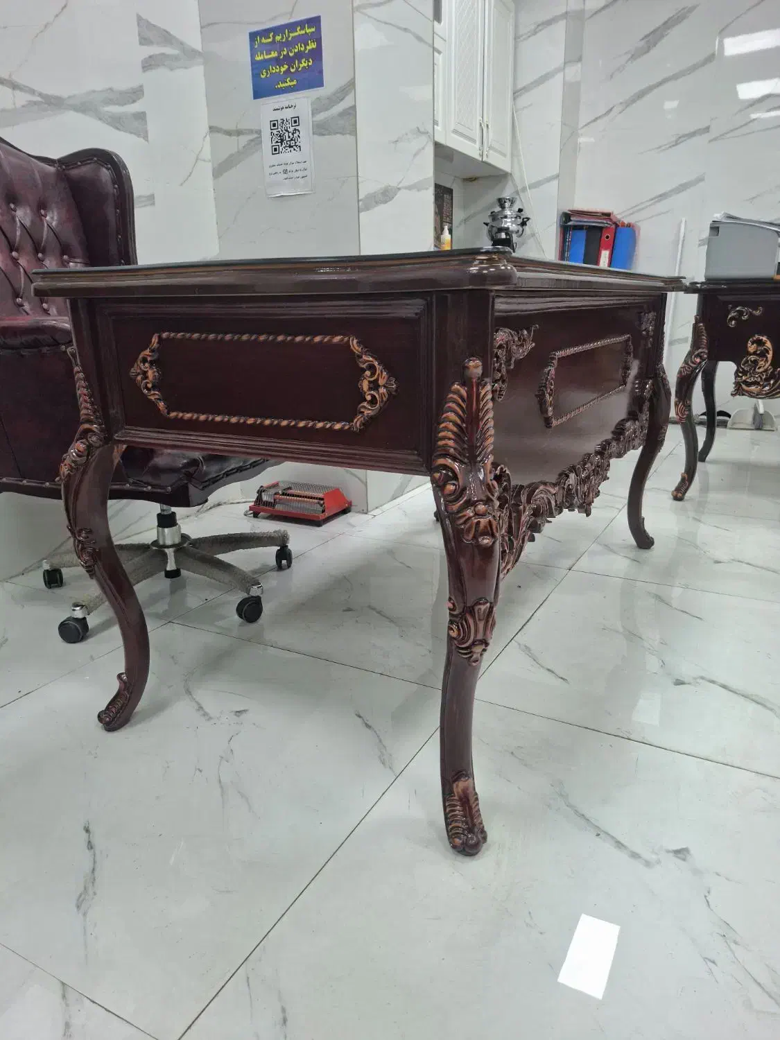 ۲ ست کامل مبلمان و میز اداری مدل کوئین مدیریت چرمی|مبلمان اداری|تهران, فلسطین (میدان انقلاب)|دیوار