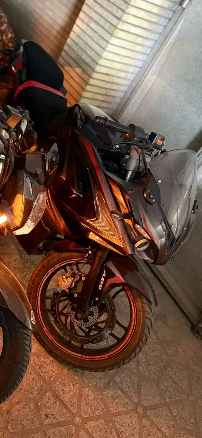 آر اس 200 مدل ۹۵ درحد|موتورسیکلت|اصفهان, خرم|دیوار