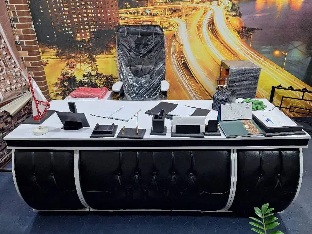 میز و مبلمان و کتابخانه|دفتر کار|پرند, فاز ۵|دیوار