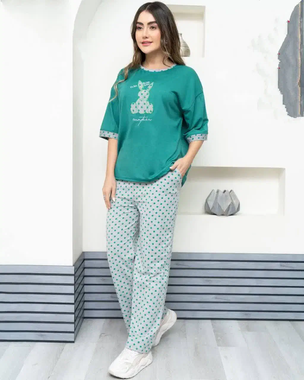 لباس زنانه|لباس|قم, چهار مردان|دیوار