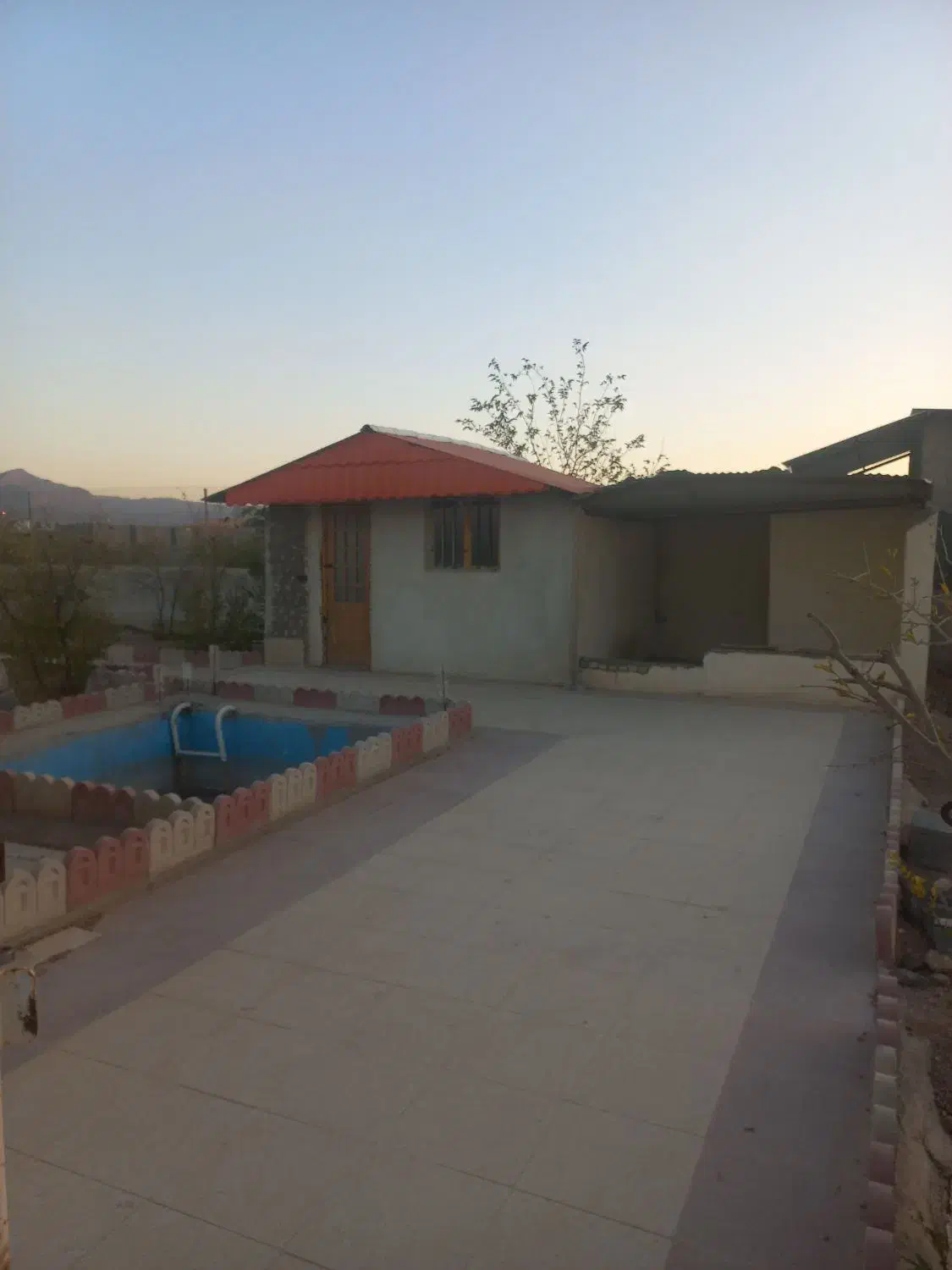 باغ در جهادآباد|فروش دفتر صنعتی، کشاورزی، تجاری|شاهین‌شهر, برخوار غرب|دیوار