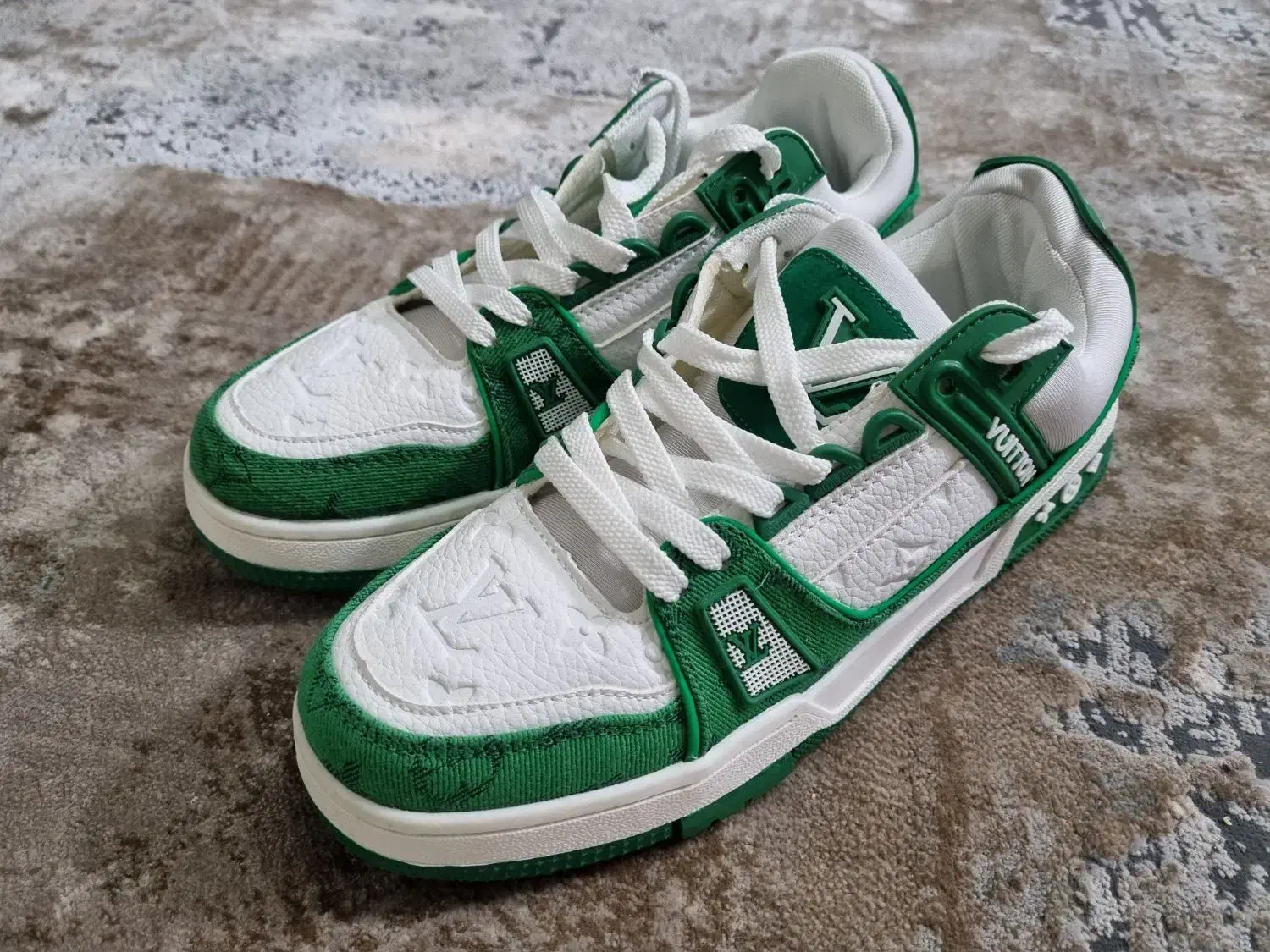 کتونی لویی ویتون ترینر Louis vuitton Trainer|کیف، کفش، کمربند|آمل, |دیوار