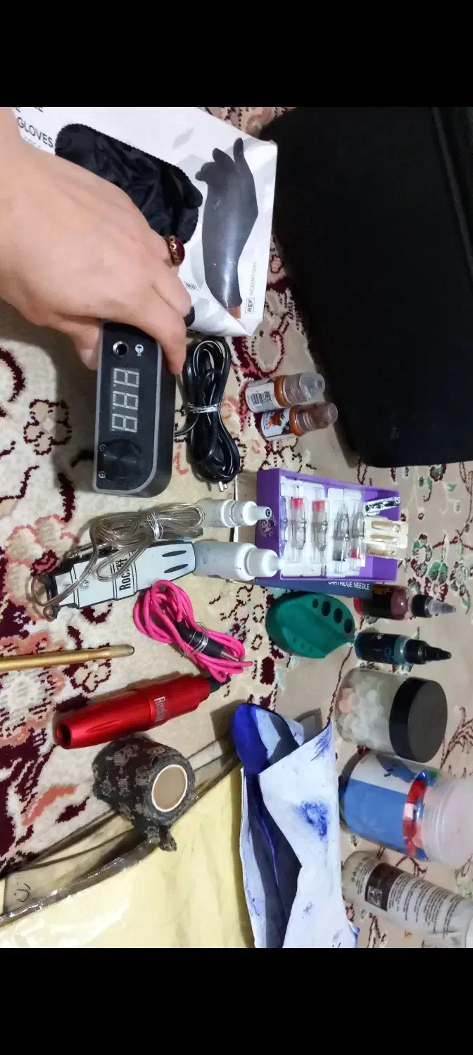 دستگاه تتو راکت پرو اصل با تمامی وسایل ها وکیف تتو|آرایشی، بهداشتی، درمانی|شاهدشهر, |دیوار