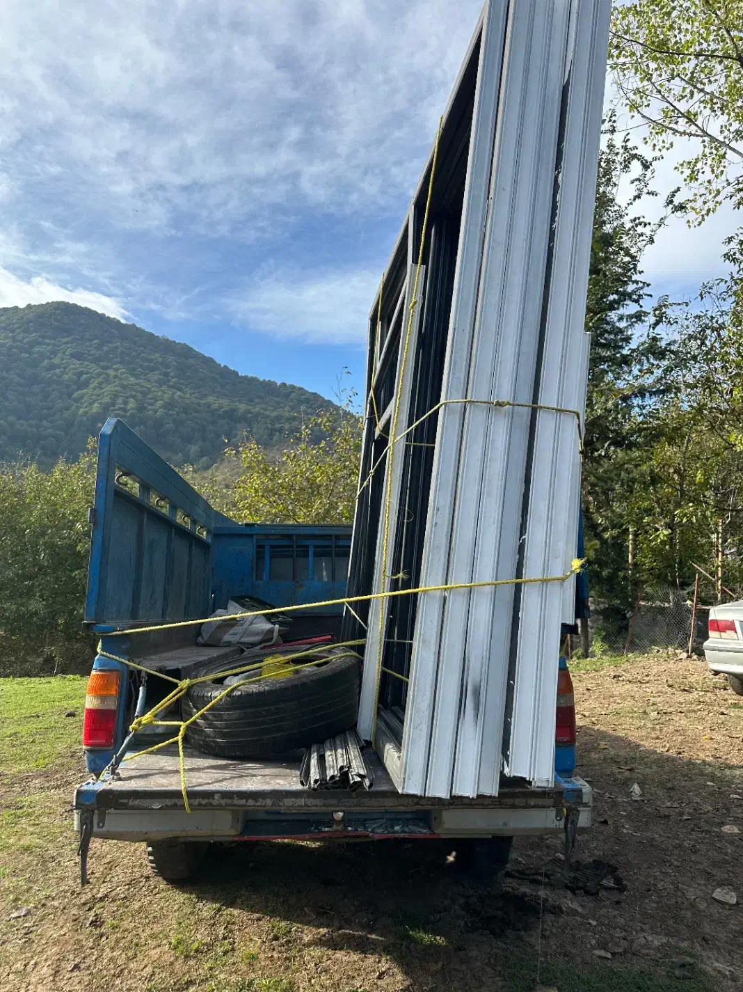 نیسان با راننده|خدمات حمل و نقل|کرج, حصار سرجوب|دیوار