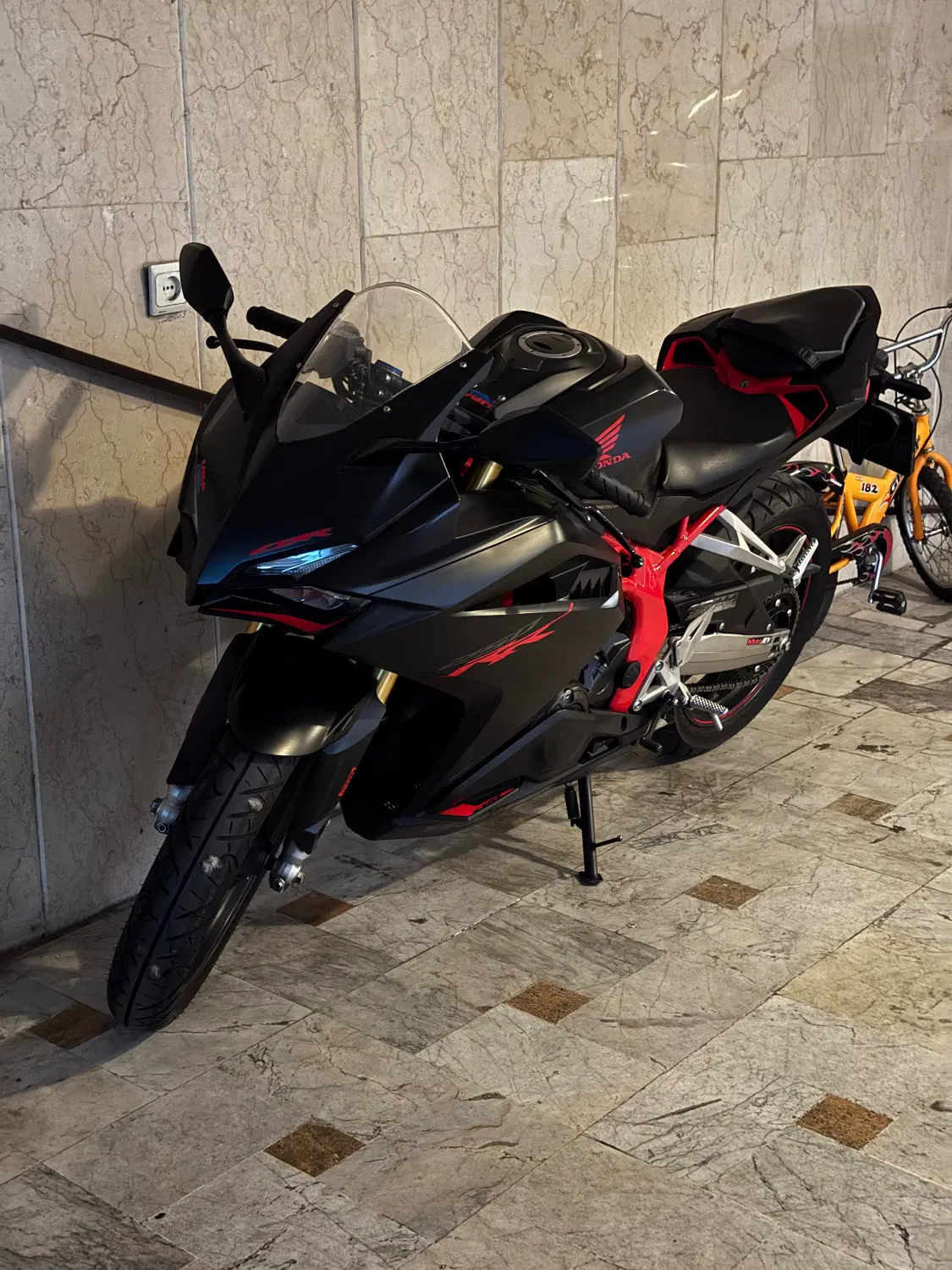 Cbr 250rr|موتورسیکلت|تهران, شهرک آزمایش|دیوار